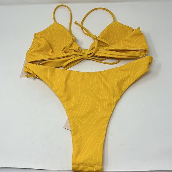 Kittenish Yellow Stay Wild Cheeky Bikini Swimsuit Size Large Brand New W/Tags - Picture 9 of 13